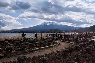 远藤航迎来31岁生日，日本国家队官方为其送上生日祝福